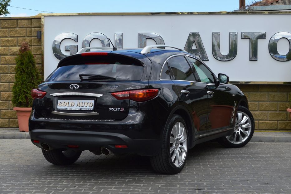 Продам Infiniti FX  37 S 2012 года в Одессе