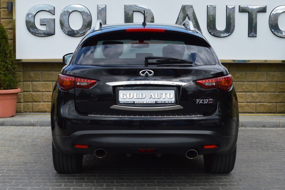 Продам Infiniti FX  37 S 2012 года в Одессе