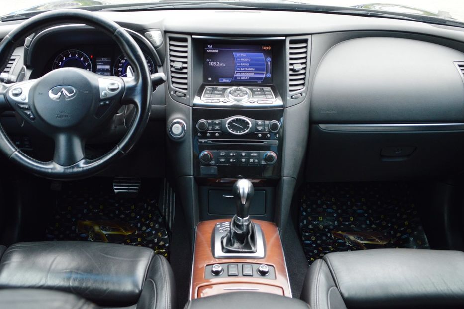 Продам Infiniti FX  37 S 2012 года в Одессе