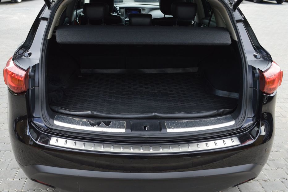 Продам Infiniti FX  37 S 2012 года в Одессе