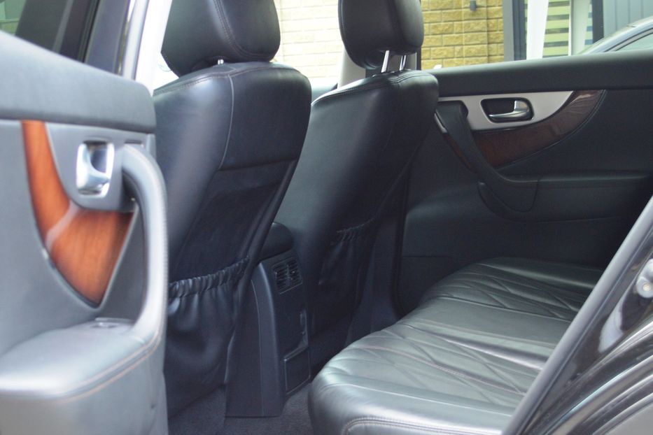 Продам Infiniti FX  37 S 2012 года в Одессе