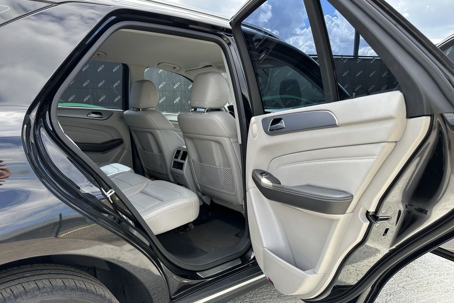 Продам Mercedes-Benz ML-Class 250 Diesel 4Matic 2012 года в Киеве