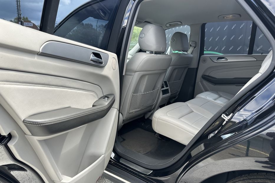 Продам Mercedes-Benz ML-Class 250 Diesel 4Matic 2012 года в Киеве