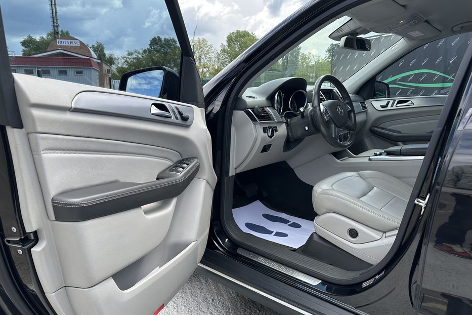 Продам Mercedes-Benz ML-Class 250 Diesel 4Matic 2012 года в Киеве
