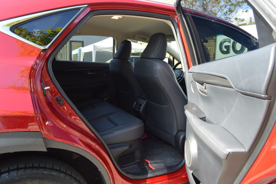 Продам Lexus NX 200 2017 года в Одессе
