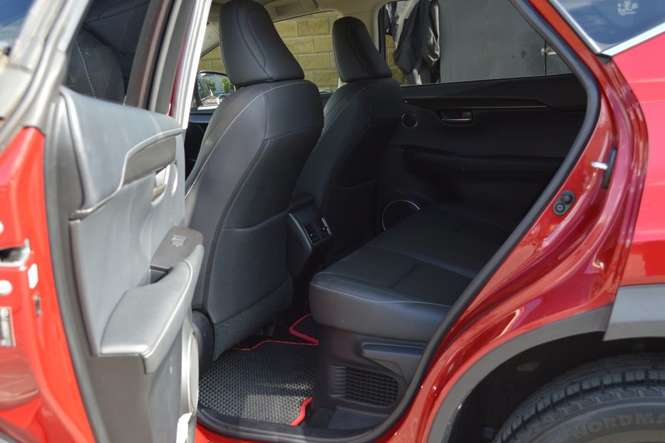 Продам Lexus NX 200 2017 года в Одессе