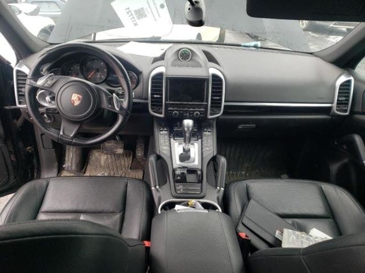 Продам Porsche Cayenne V8207 2014 года в Луцке