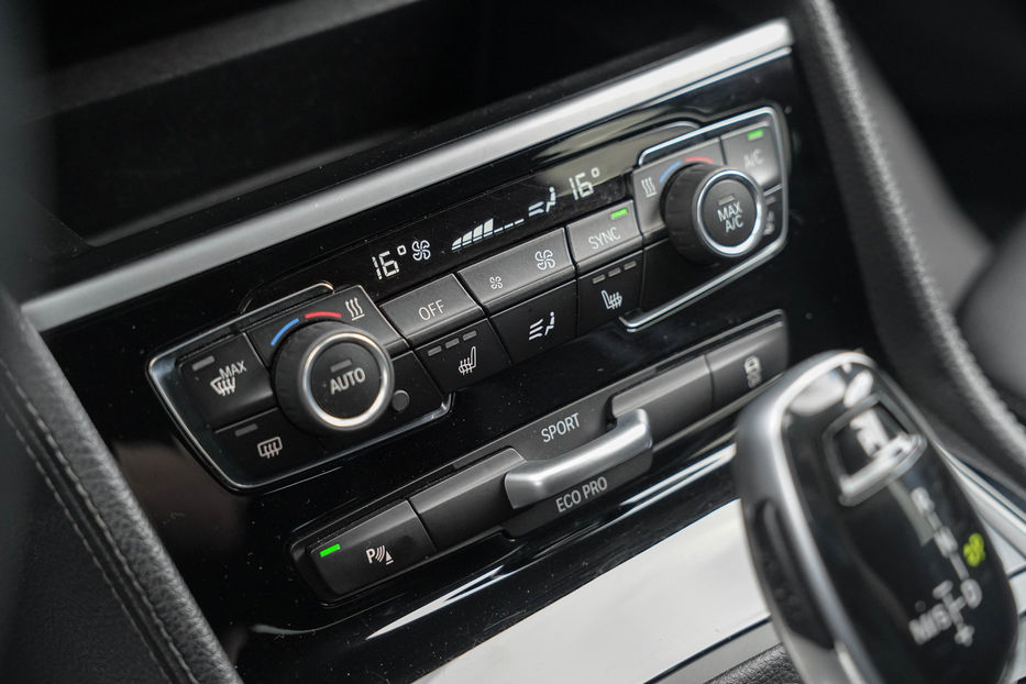 Продам BMW 2 Series 20d 2019 года в Черновцах