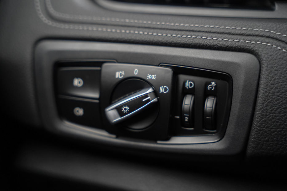 Продам BMW 2 Series 20d 2019 года в Черновцах