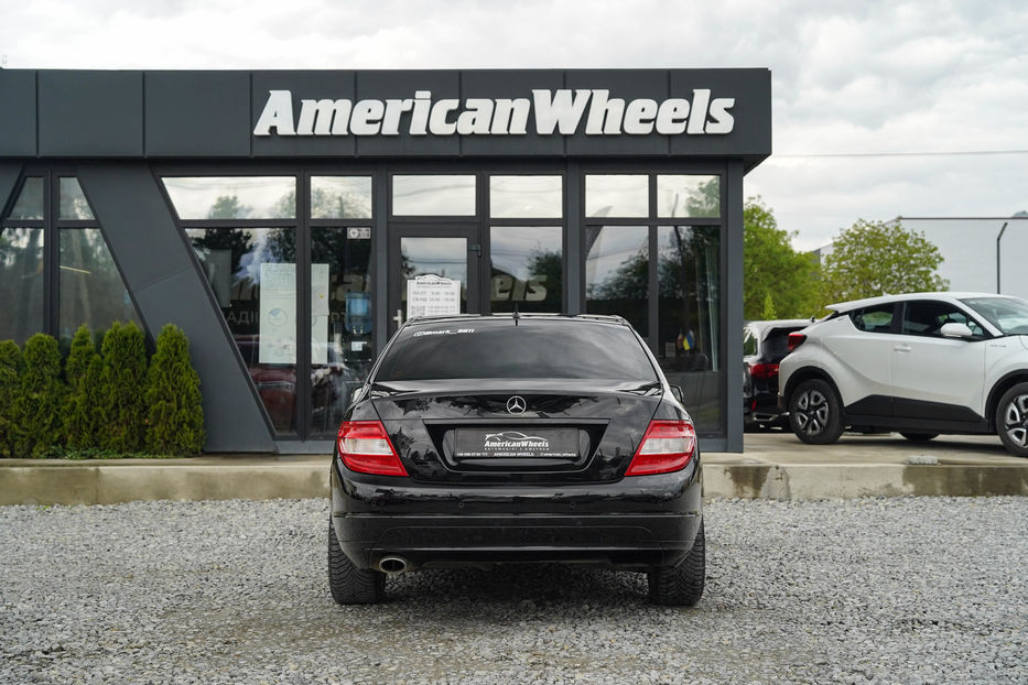 Продам Mercedes-Benz C-Class 220 CDI 2010 года в Черновцах