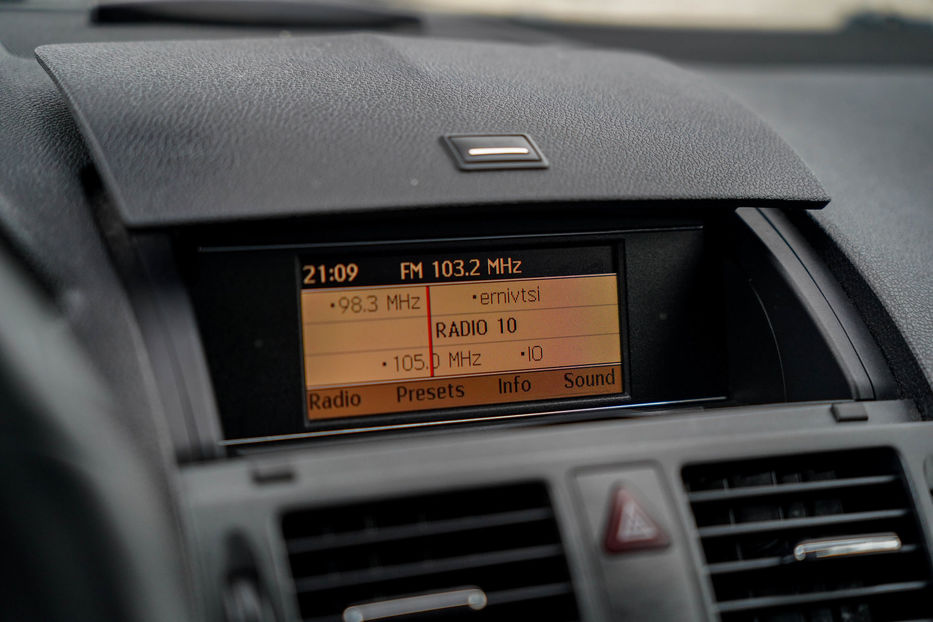 Продам Mercedes-Benz C-Class 220 CDI 2010 года в Черновцах