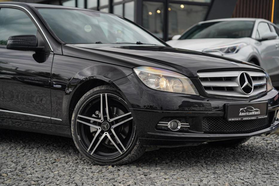 Продам Mercedes-Benz C-Class 220 CDI 2010 года в Черновцах