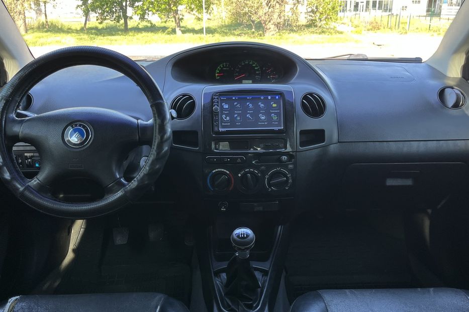 Продам Geely MK-2 Офіційна 2010 года в Николаеве
