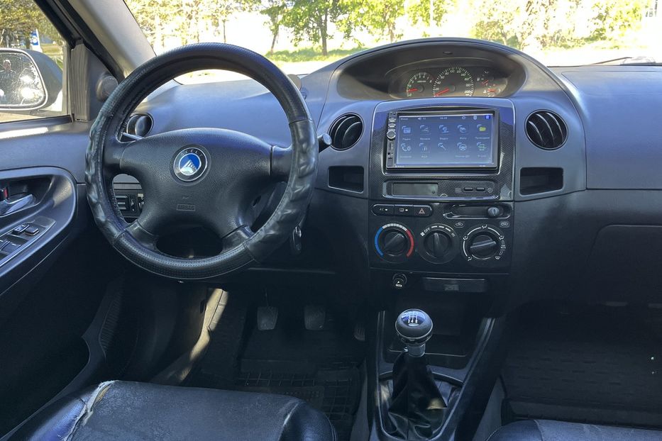 Продам Geely MK-2 Офіційна 2010 года в Николаеве