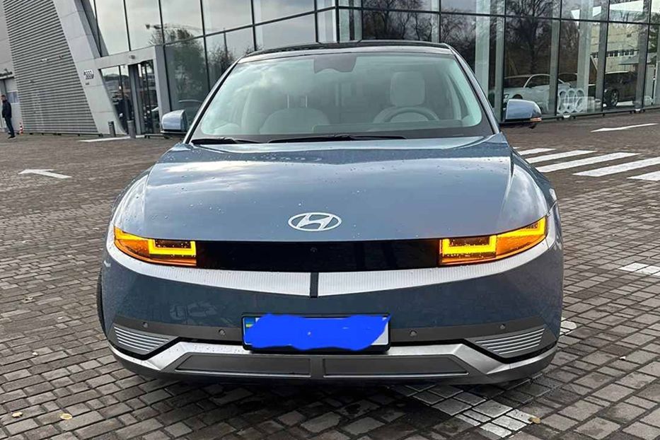 Продам Hyundai Ioniq 5 77.4kWh Limited AWD 2024 года в Львове