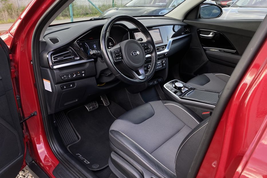 Продам Kia Niro ТепловийПдгрвсидінькермаСлзони 2021 года в Львове