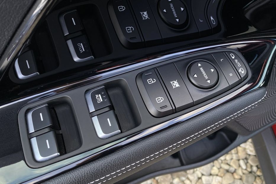 Продам Kia Niro ТепловийПдгрвсидінькермаСлзони 2021 года в Львове