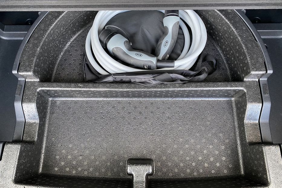 Продам Kia Niro ТепловийПдгрвсидінькермаСлзони 2021 года в Львове