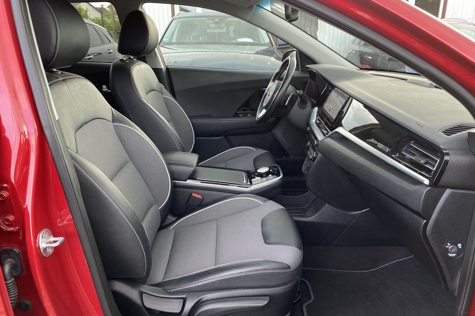 Продам Kia Niro ТепловийПдгрвсидінькермаСлзони 2021 года в Львове