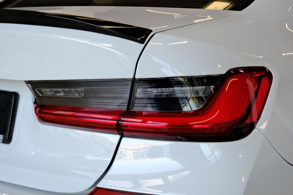 Продам BMW 330 2021 года в Одессе