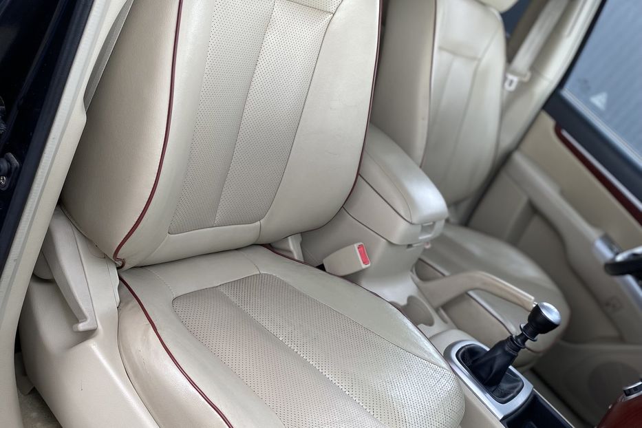 Продам Hyundai Santa FE 2007 года в Луцке