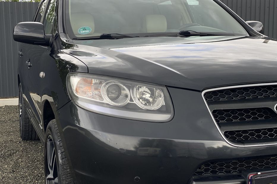 Продам Hyundai Santa FE 2007 года в Луцке
