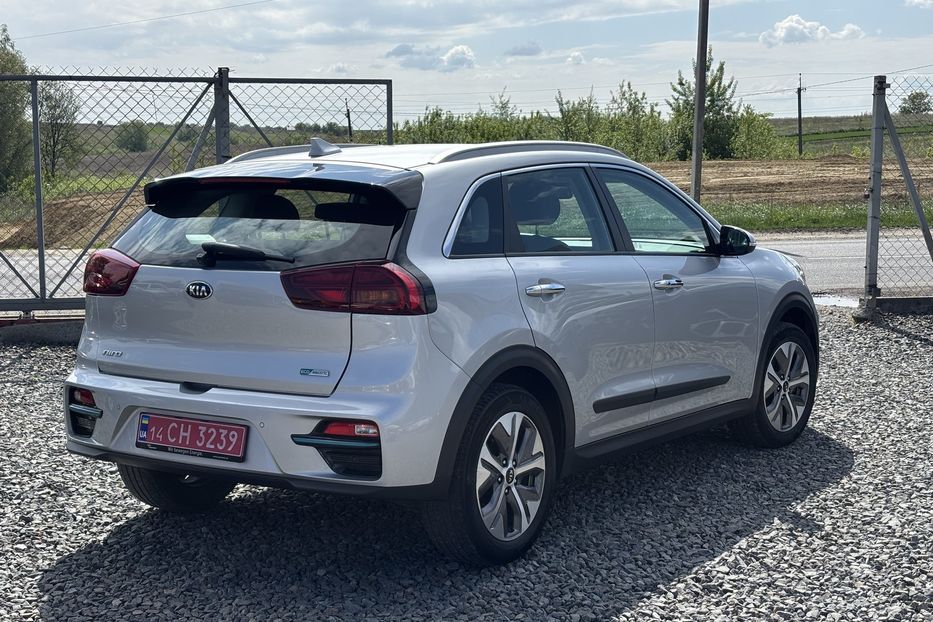 Продам Kia Niro 2020 года в Львове