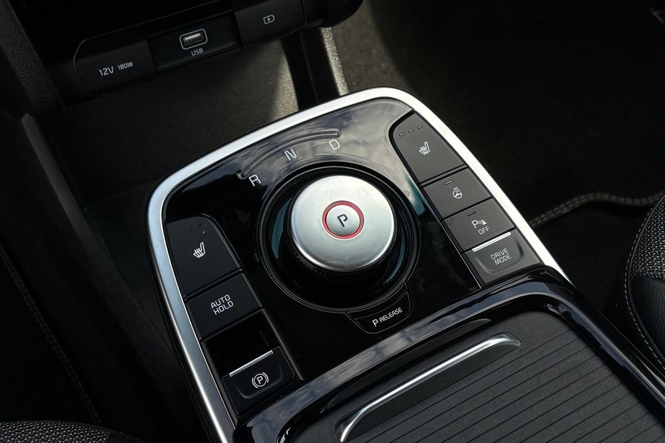 Продам Kia Niro 2020 года в Львове