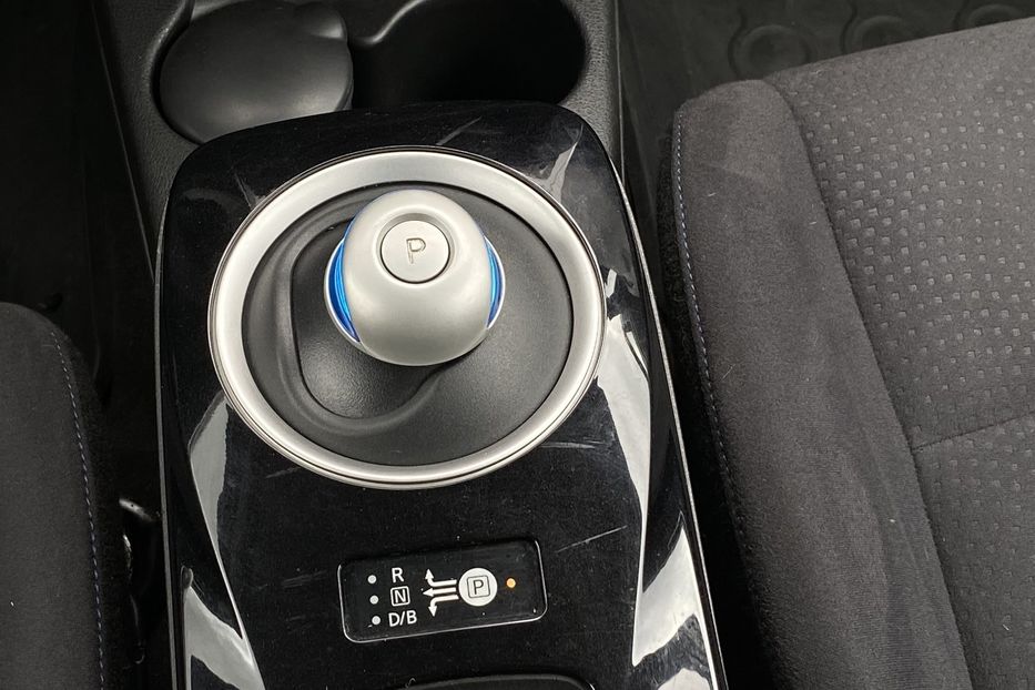 Продам Nissan Leaf 2013 года в Луцке