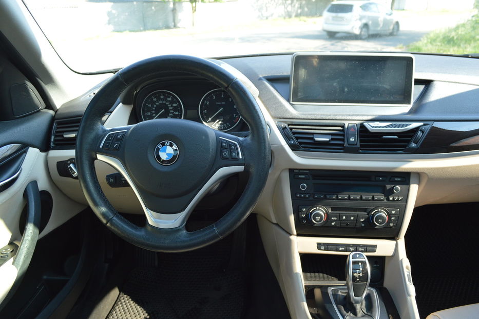 Продам BMW X1 X-line 2015 года в Одессе