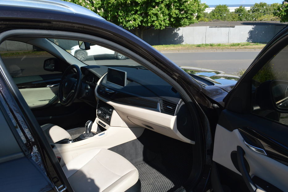 Продам BMW X1 X-line 2015 года в Одессе