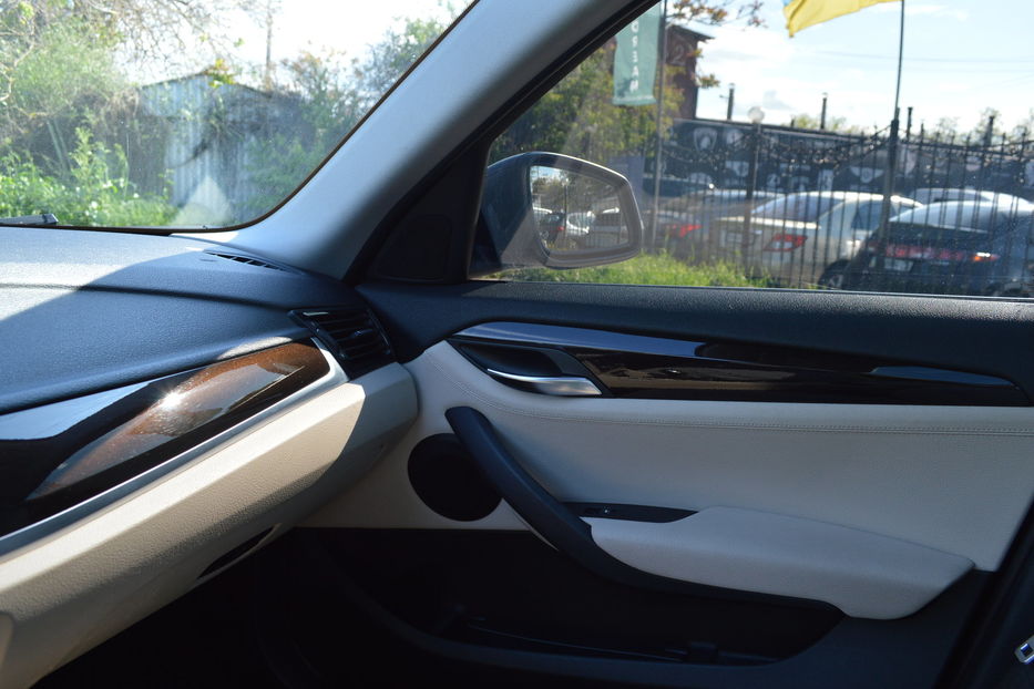 Продам BMW X1 X-line 2015 года в Одессе