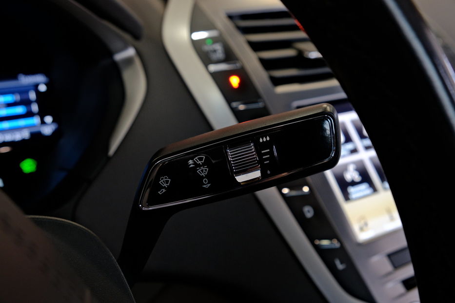 Продам Lincoln MKZ Hybrid 2017 года в Одессе