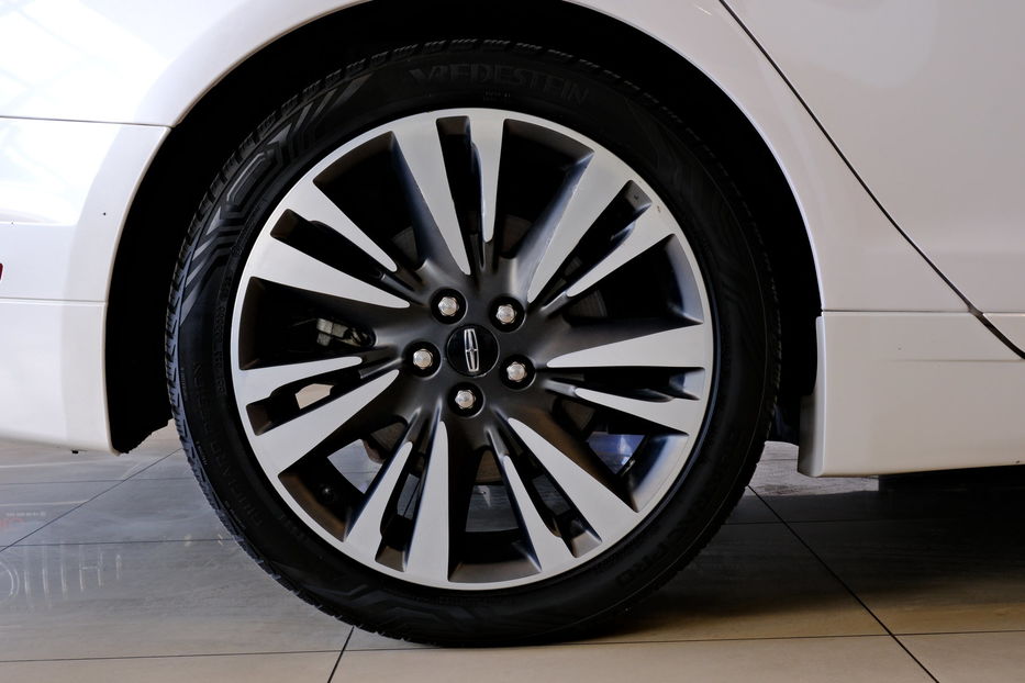 Продам Lincoln MKZ Hybrid 2017 года в Одессе