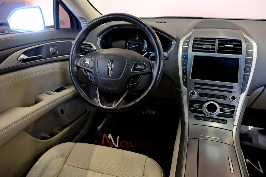 Продам Lincoln MKZ Hybrid 2017 года в Одессе