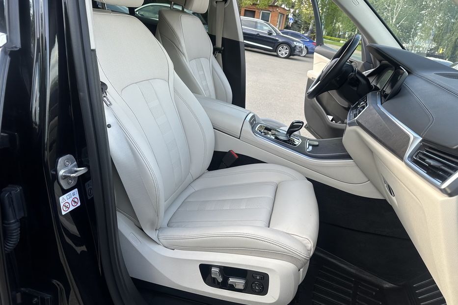 Продам BMW X5 2020 года в Киеве