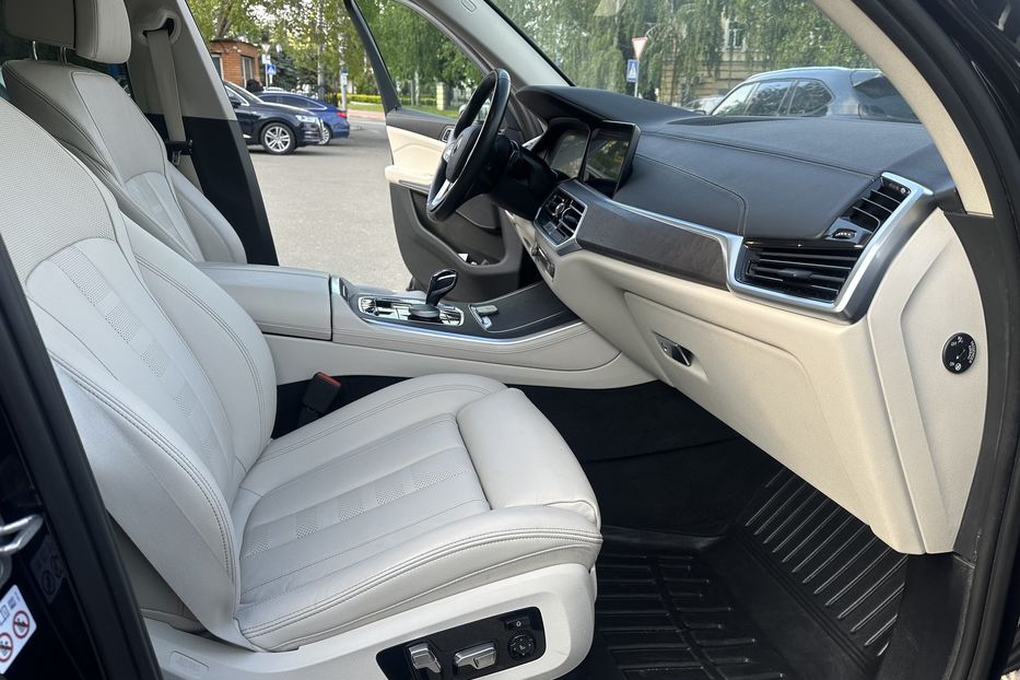 Продам BMW X5 2020 года в Киеве