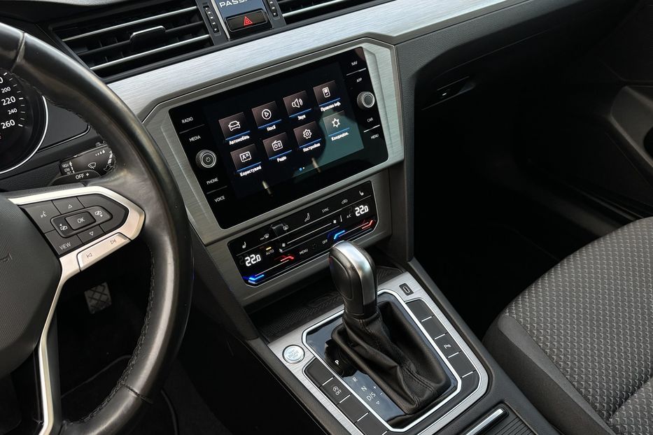 Продам Volkswagen Passat B8  2.0 TDI 110kW   2020 года в Львове