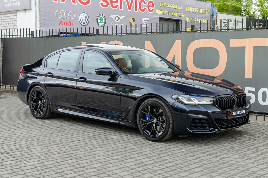 Продам BMW 550 M Xdrive 2020 года в Киеве