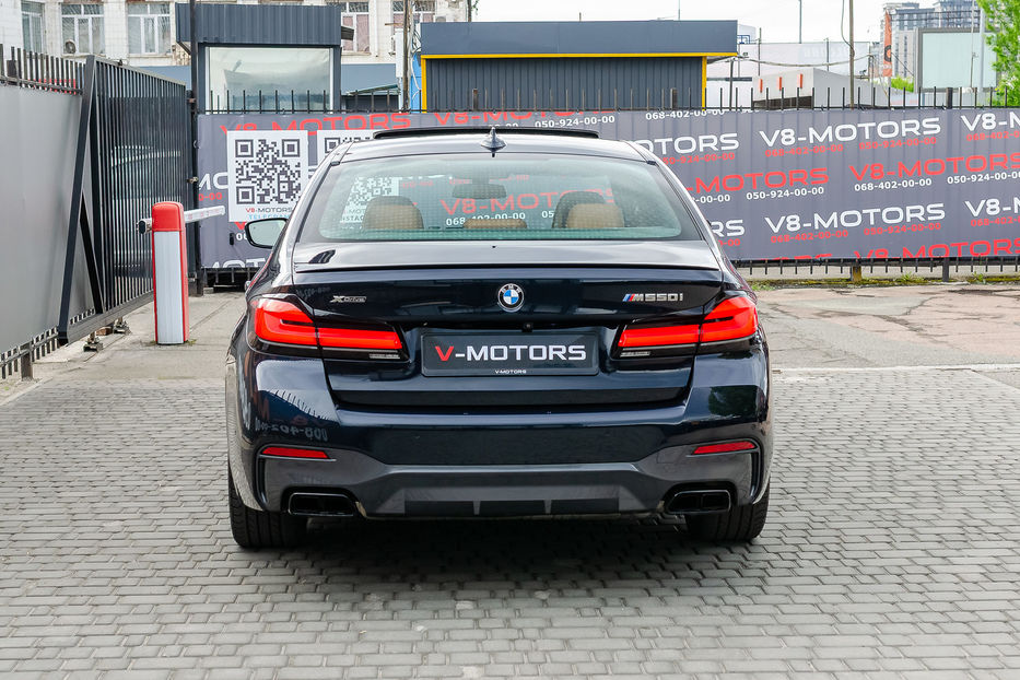 Продам BMW 550 M Xdrive 2020 года в Киеве