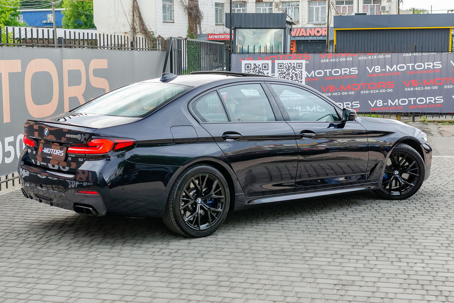 Продам BMW 550 M Xdrive 2020 года в Киеве