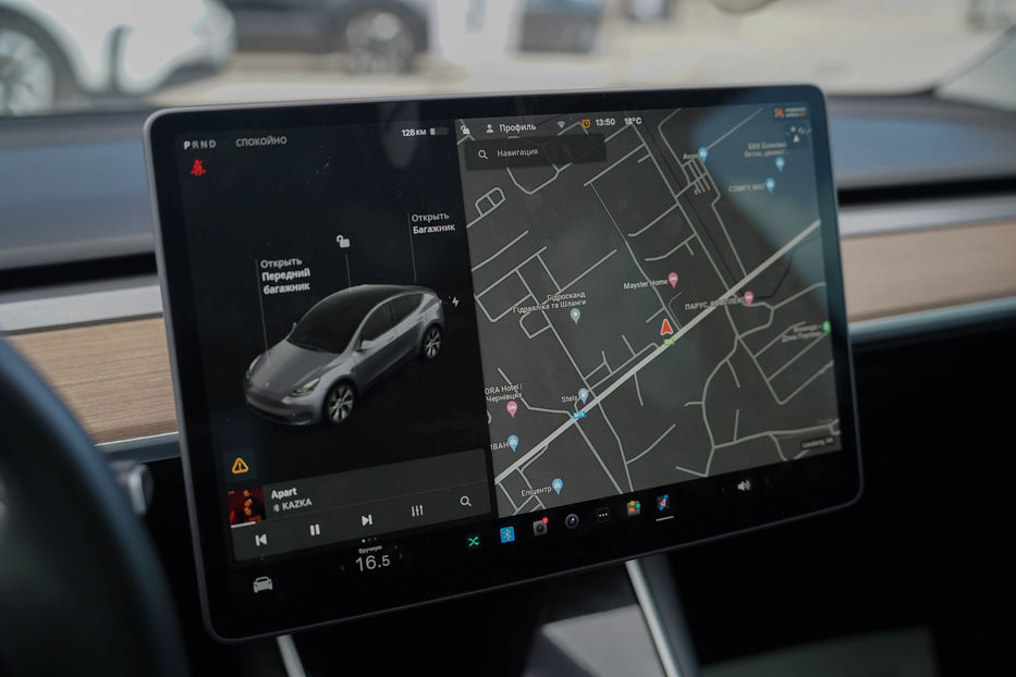Продам Tesla Model Y Long Range Dual Motor 2020 года в Черновцах
