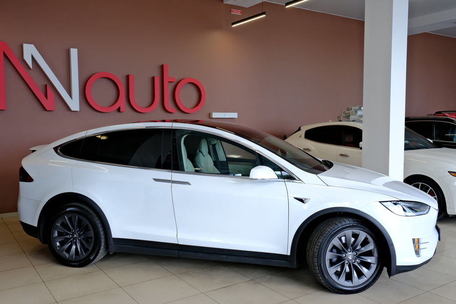 Продам Tesla Model X 100D 2019 года в Одессе