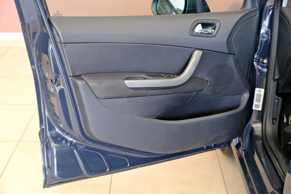 Продам Peugeot 308 2011 года в Одессе