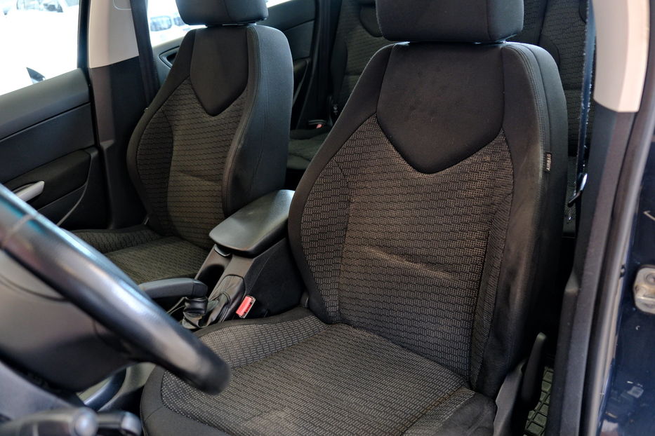 Продам Peugeot 308 2011 года в Одессе