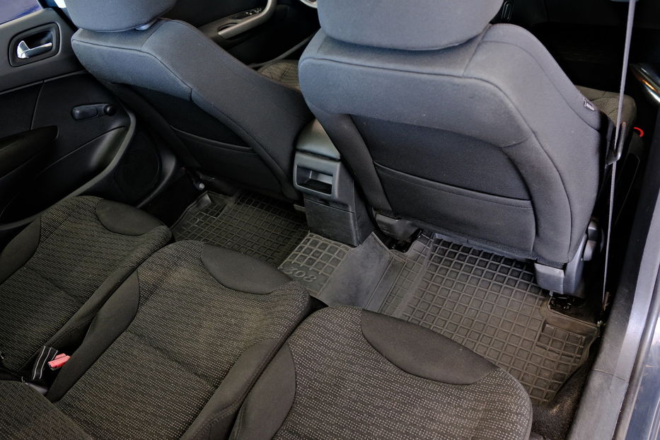 Продам Peugeot 308 2011 года в Одессе