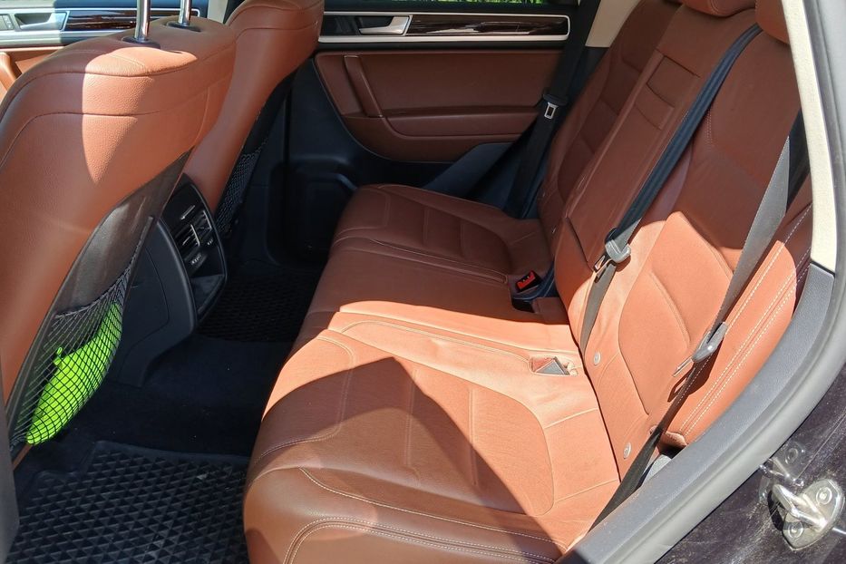 Продам Volkswagen Touareg v4045 2015 года в Луцке