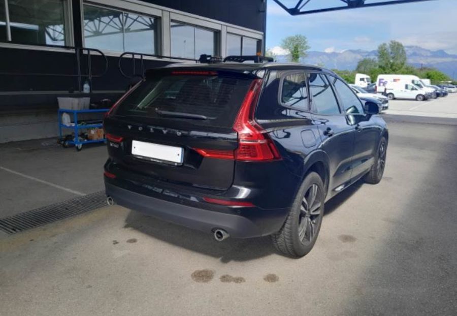 Продам Volvo XC60 GEARTR 140kw v5187 2019 года в Луцке