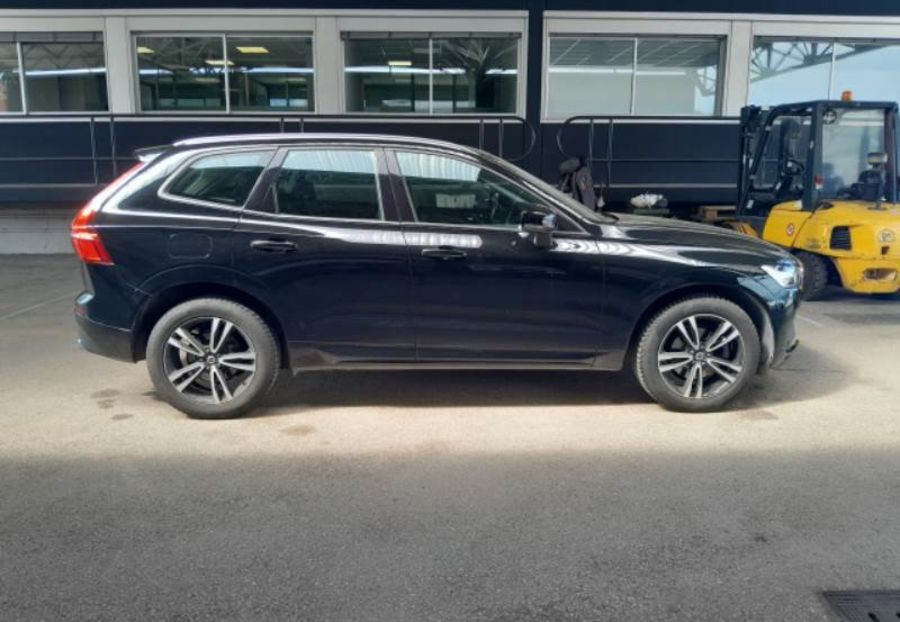 Продам Volvo XC60 GEARTR 140kw v5187 2019 года в Луцке