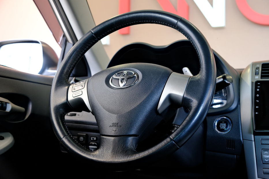 Продам Toyota Corolla 2008 года в Одессе